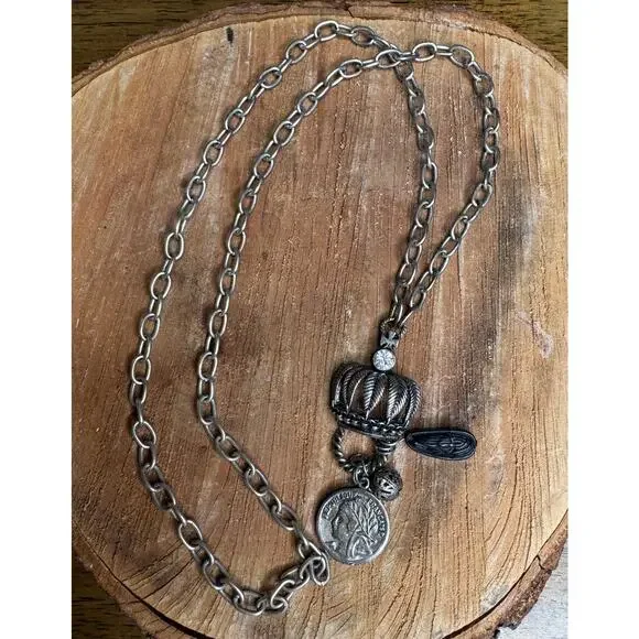 Chain Silver Necklace With Crown & Lucky Coin. - Picture 3 of 3
